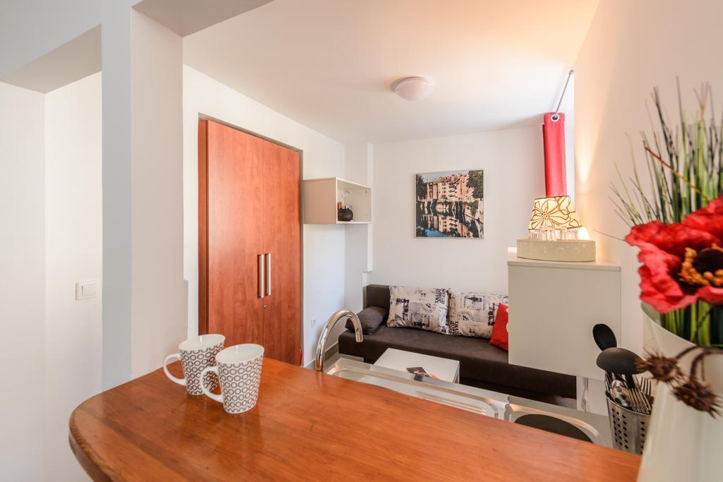 Apartments Vega Ljubljana Eksteriør bilde