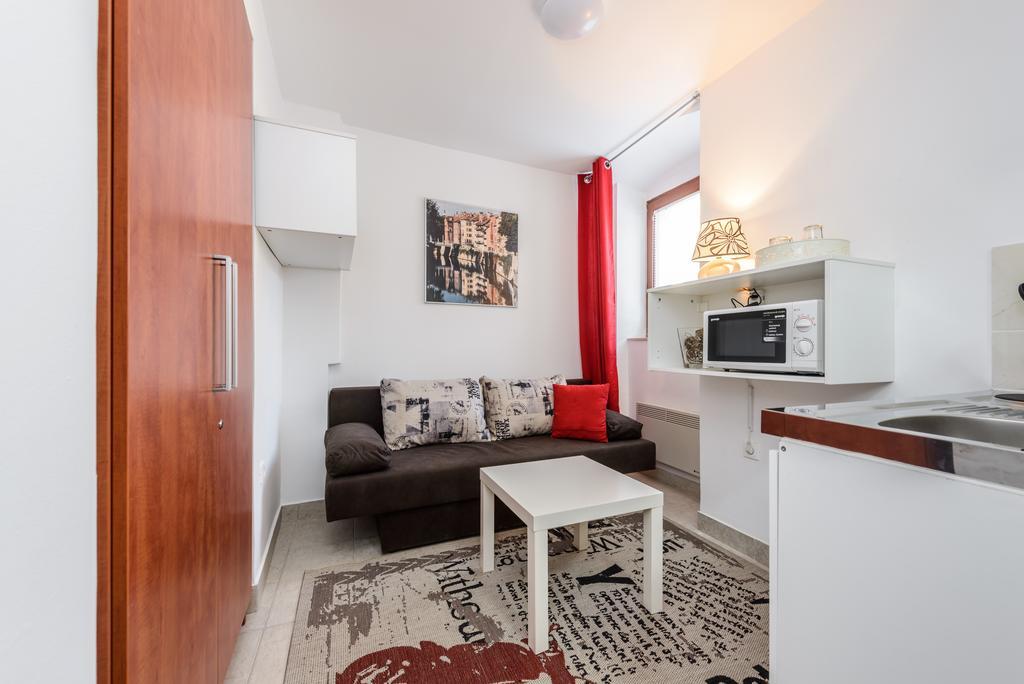 Apartments Vega Ljubljana Eksteriør bilde