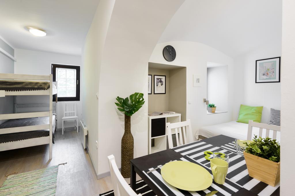 Apartments Vega Ljubljana Eksteriør bilde