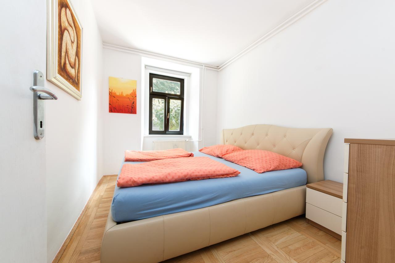 Apartments Vega Ljubljana Eksteriør bilde